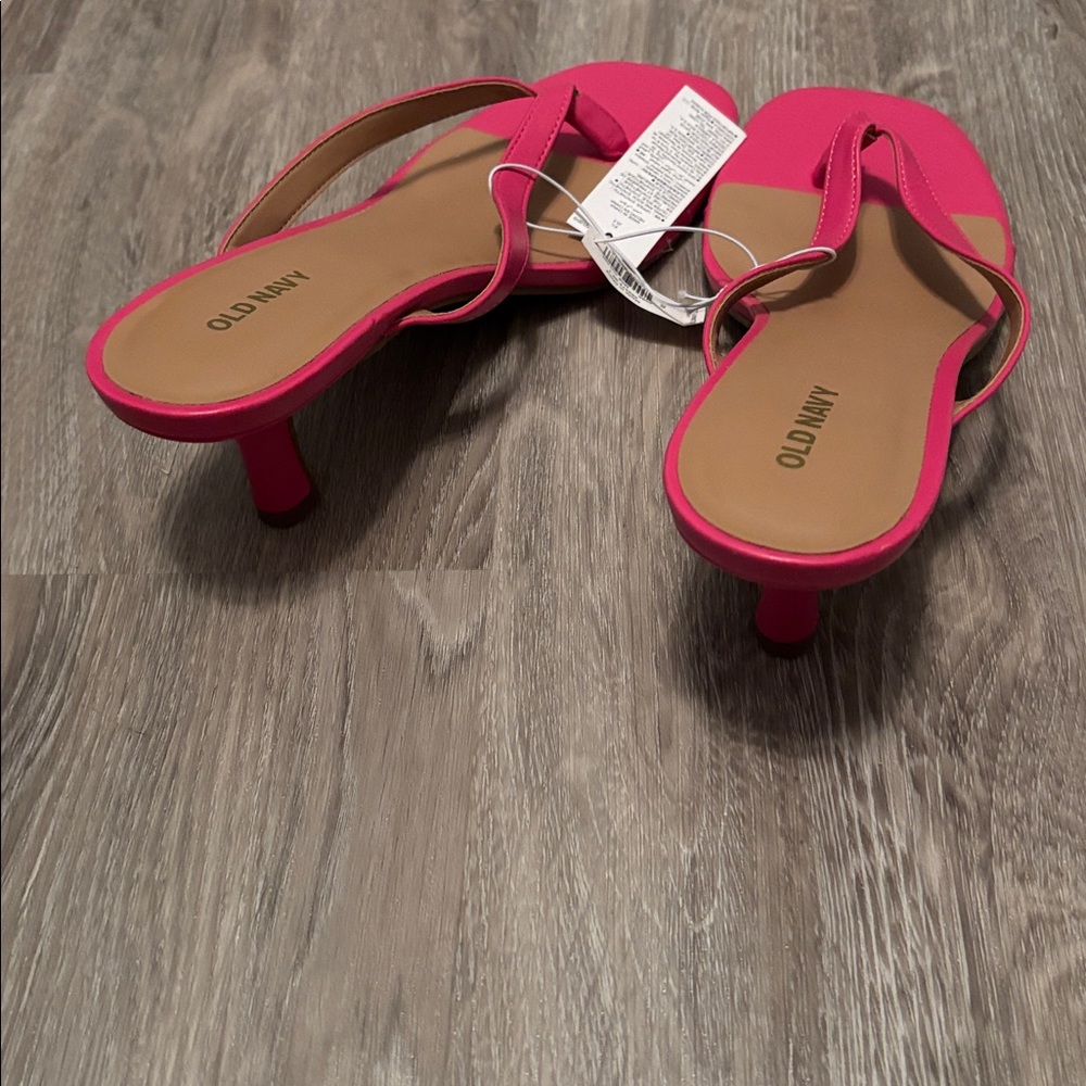 Pink kitten heel sandals - Picture 3 of 3